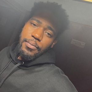 Meet your Posher, Kenneth